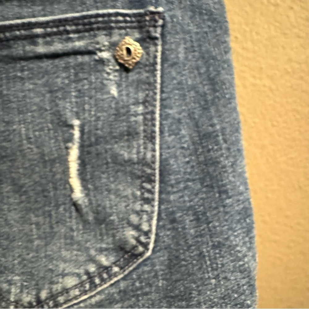 Democracy Distressed Blue Jean Shorts Size 12 - Picture 6 of 10